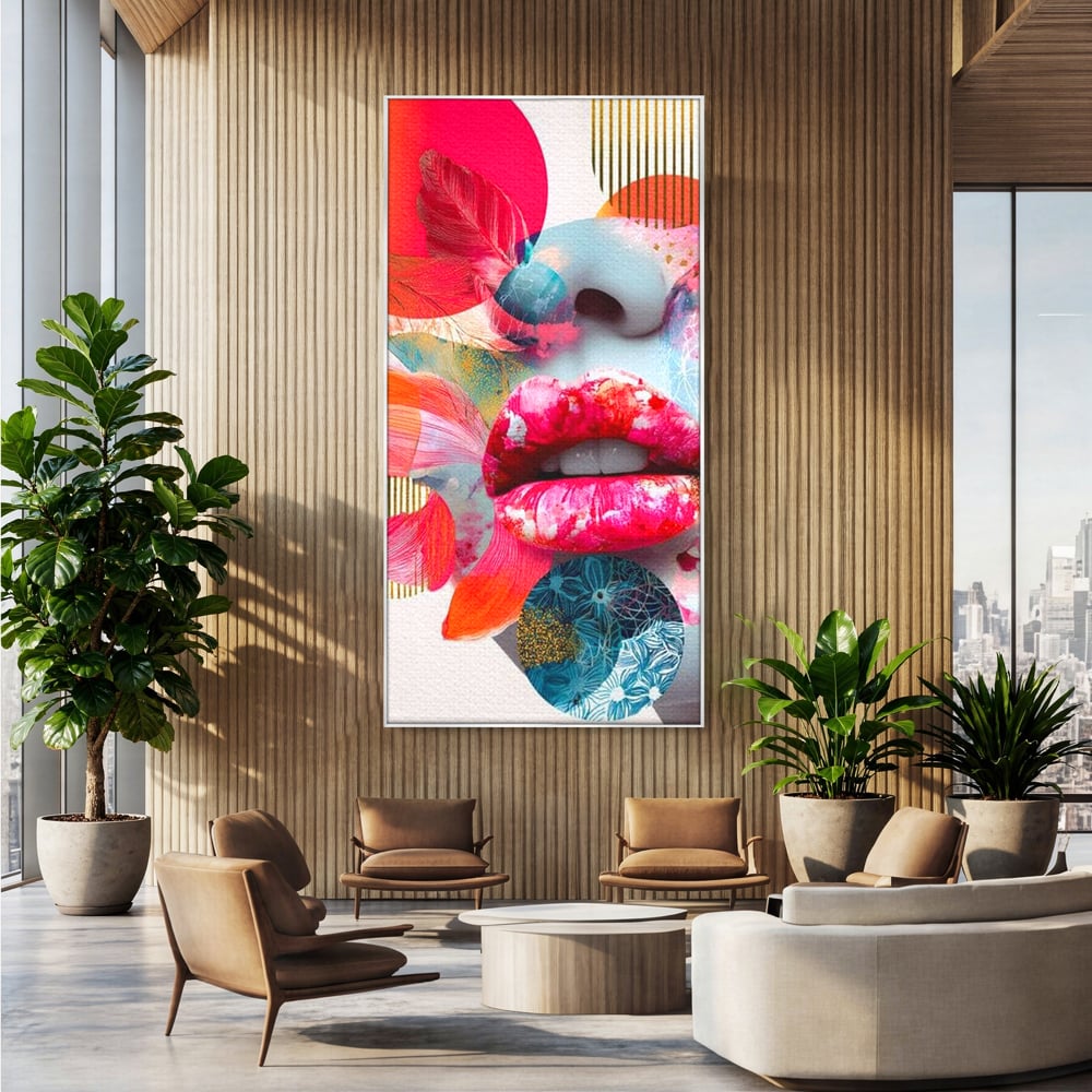 Tablou canvas cu tablou canvas cu buze roz si nas albastru, in rama de aluminiu argintiu, pe perete intr-un birou
